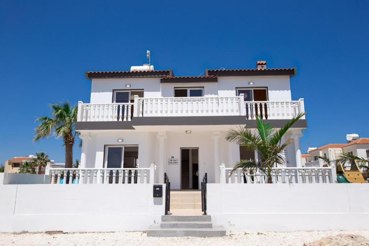 Villa Suncity Boutique Beachfront Ayia Napa Ngoại thất bức ảnh